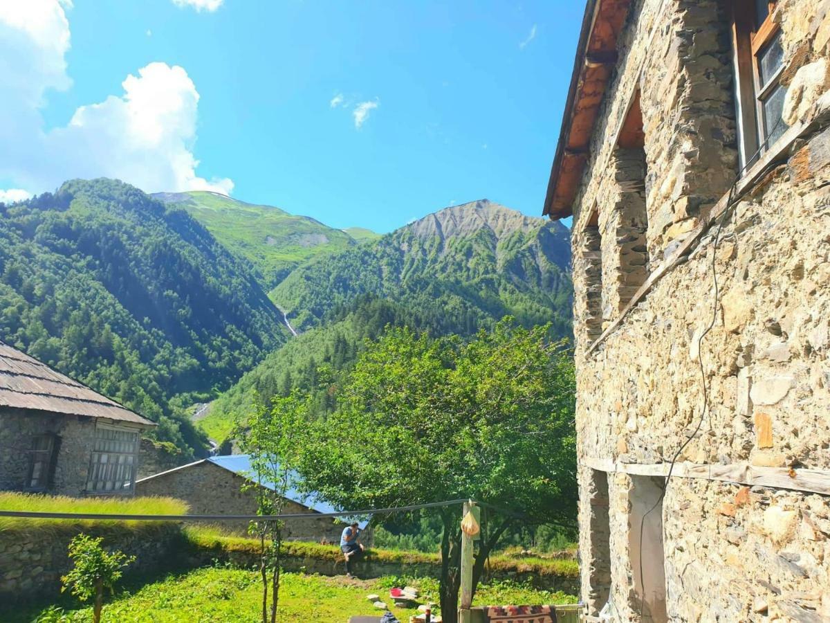 Panorama Guesthouse Mata C. Adishi Esterno foto